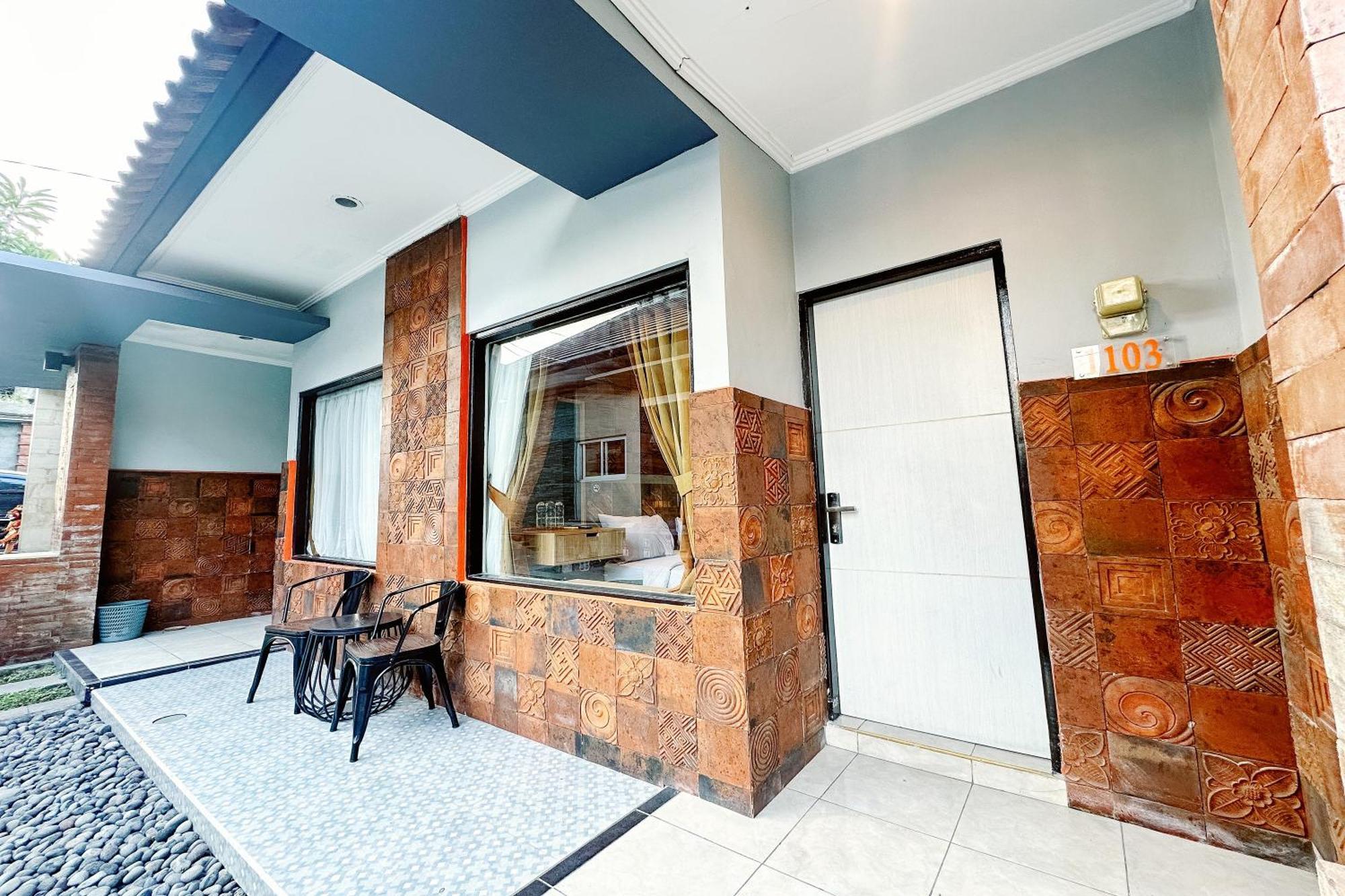 Lembayung Sari Wisma tamu Denpasar (Bali)
